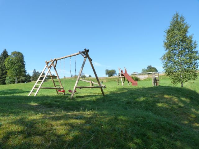 Für unsere kleinen Gäste gibt es zudem einen Kinderspielplatz.